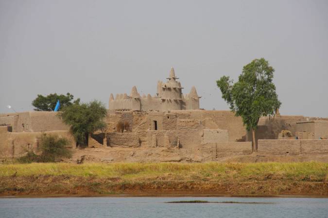 Village and mosque seen from the Niger River, Mali, Africa