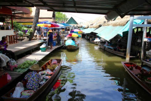 Talin Chan Floating Market, Bangkok, Thailand
