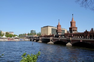 Oberbaumbrücke, River Spree, Berlin