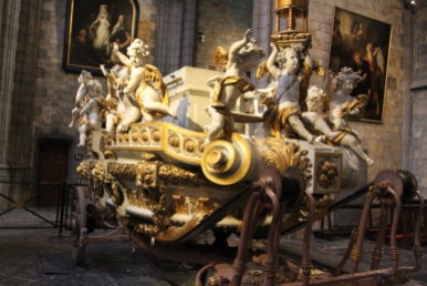 Golden Carriage, Saint Waltrude Collegiate Church, Mons, Belgium