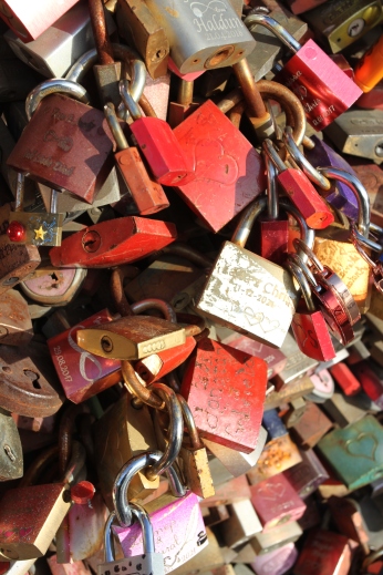 Love locks, Hohenzollernbrücke, Cologne, Germany