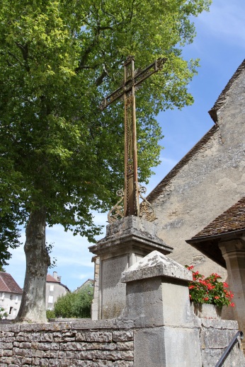 Église Saint-Pierre, Château-Chalon, France